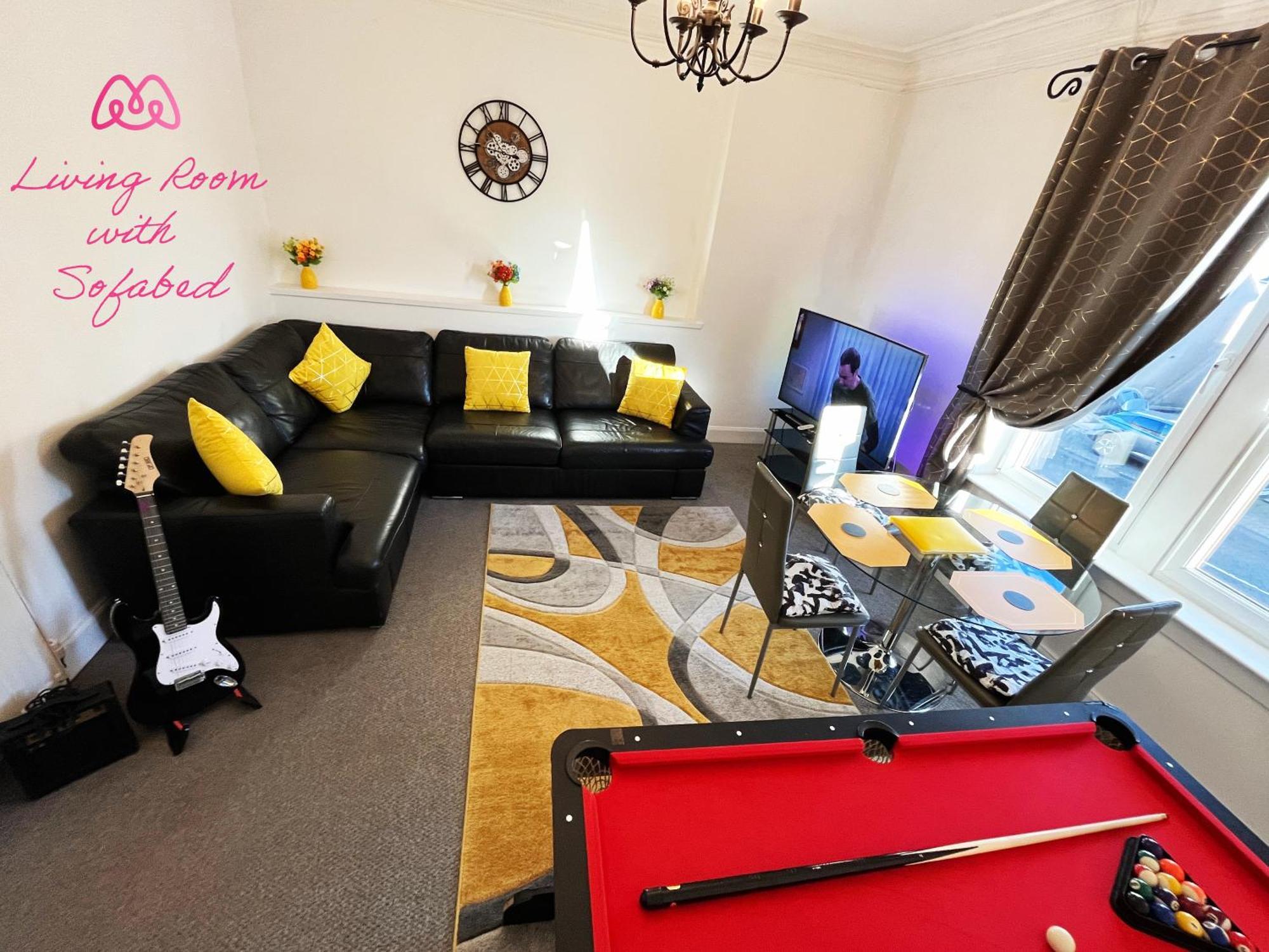 2 Bedrooms Entire Apartment Self Check In Kelty Екстериор снимка